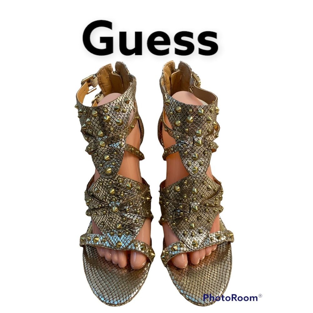 Guess Laidea Studded Gold Gladiator Strappy Sandals Size 10